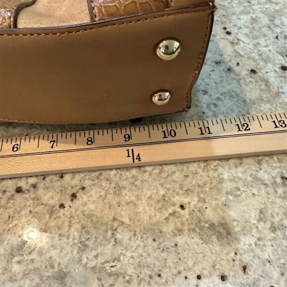 Nine West  Women's Tan Leather Shoulder Bag Adjustable Strap Medium - Picture 7 of 11